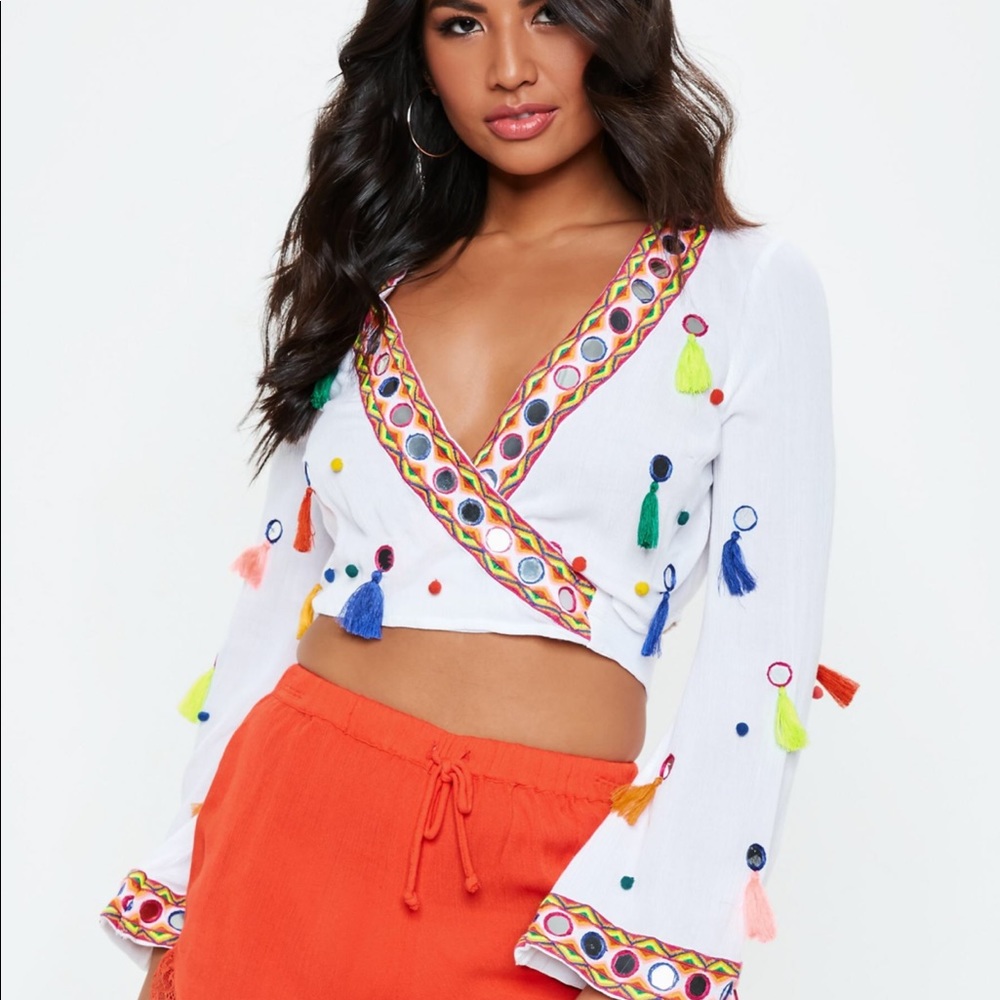 Tops - Picture 3 of 4